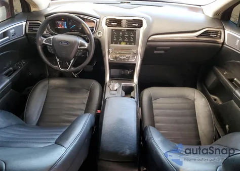 2018 Ford Fusion Se Phev z USA, uszkodzony, nr VIN 3FA6P0PU2JR233061